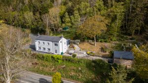 Photo 9- click for photo gallery